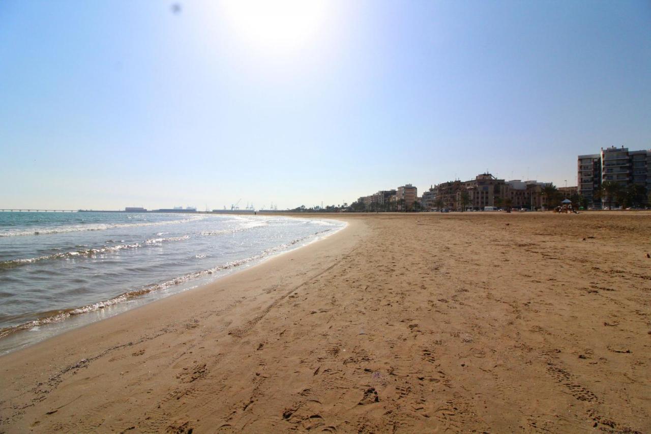 Global Properties, Estudio Para Parejas En La Playa Del Sagunto Kültér fotó