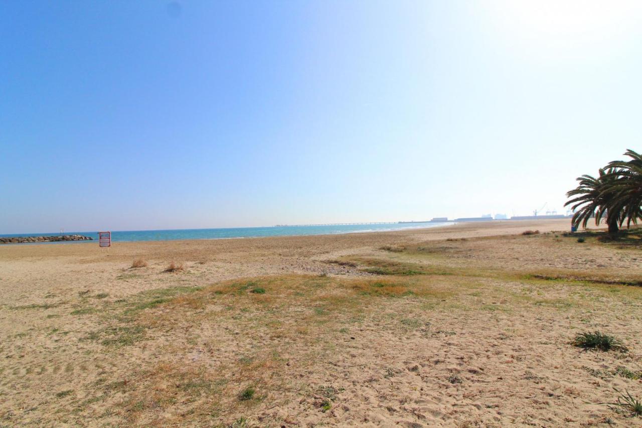 Global Properties, Estudio Para Parejas En La Playa Del Sagunto Kültér fotó
